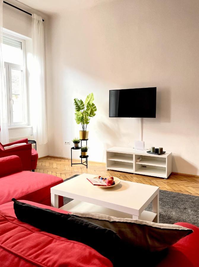 Eotvos 25 Apartment Budapest Exteriör bild