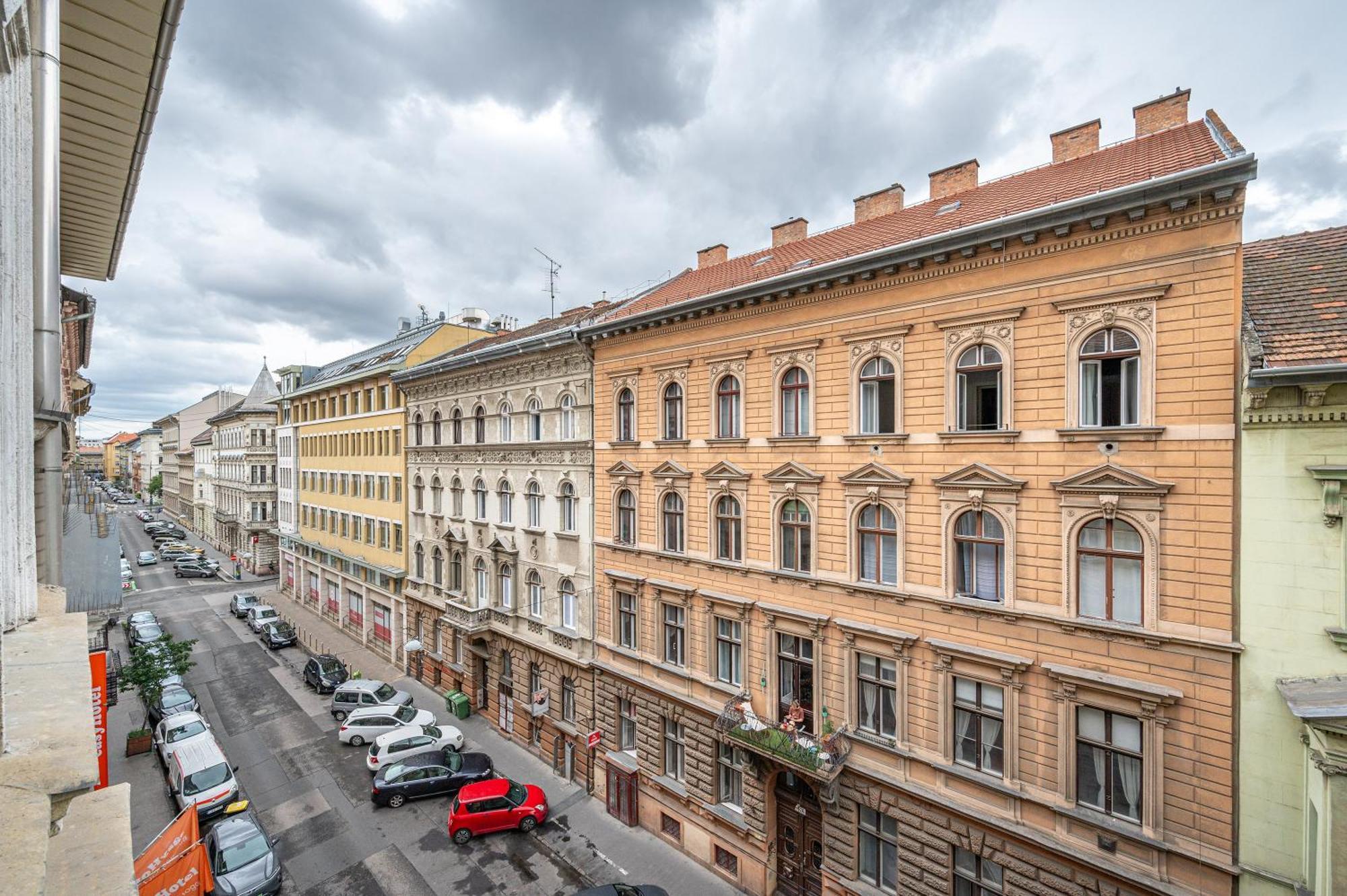 Eotvos 25 Apartment Budapest Exteriör bild